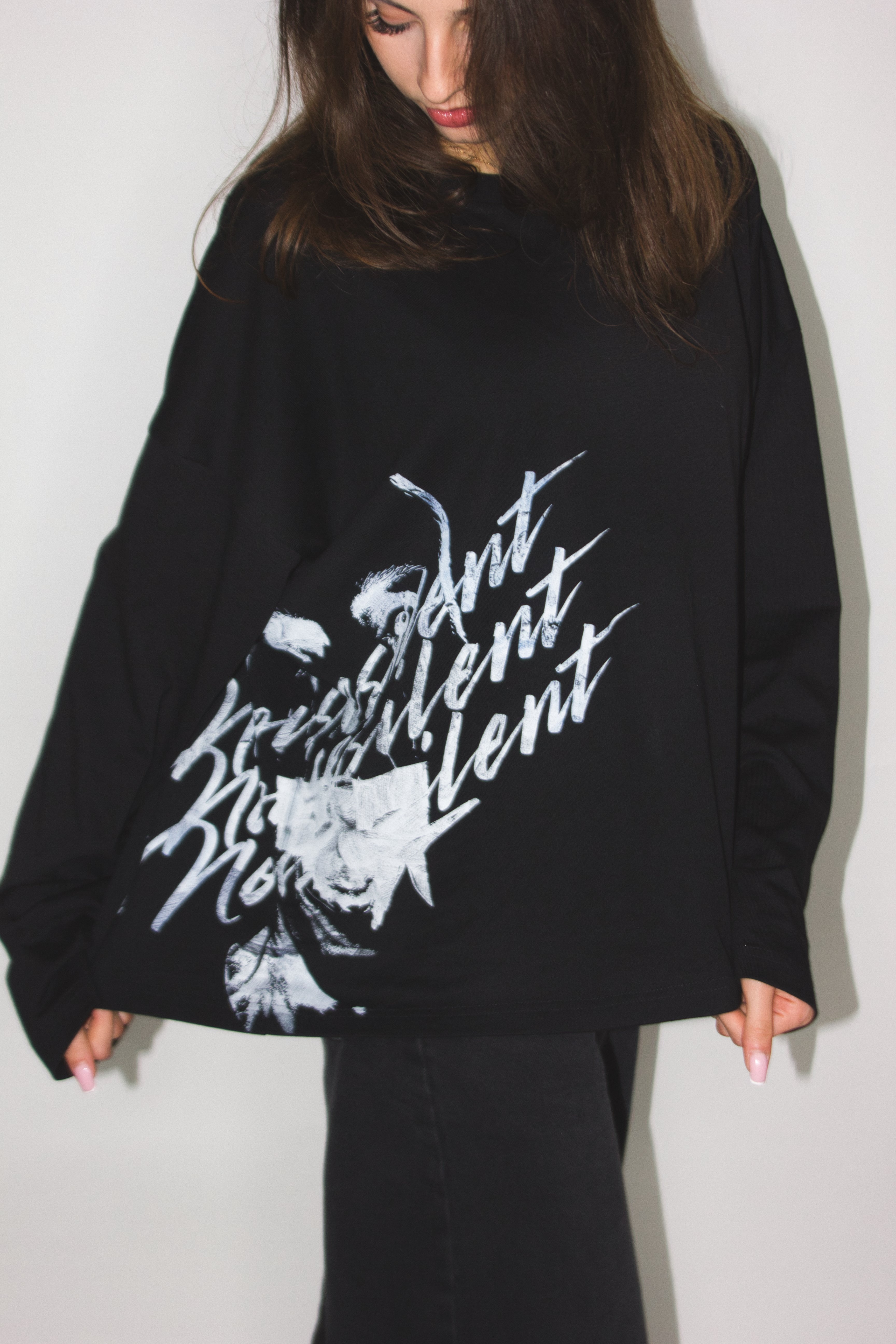 CONTRAST LONGSLEEVE